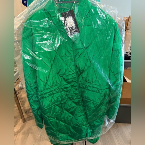 Fashion Nova Vibrant Green Quilted Puffer Jacket - Picture 2 of 3